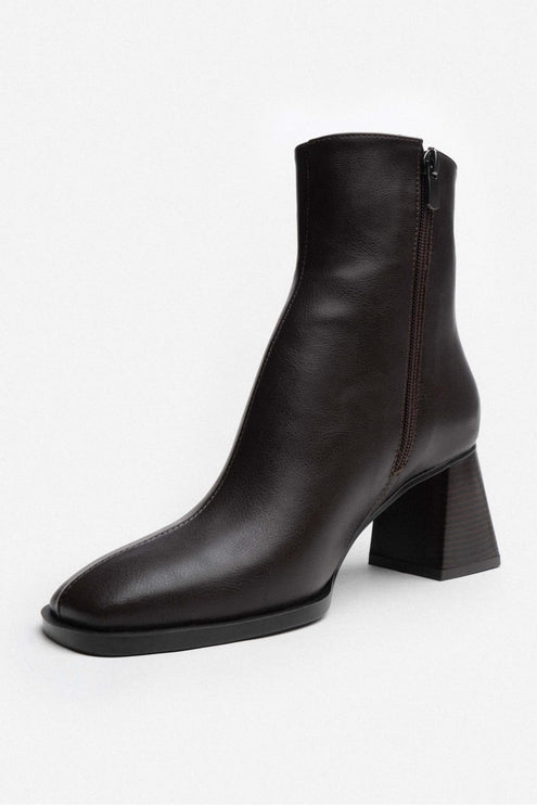 darelis boot - brown