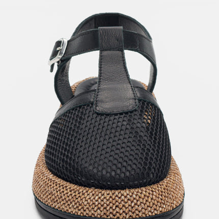 Roma Sandal - Black