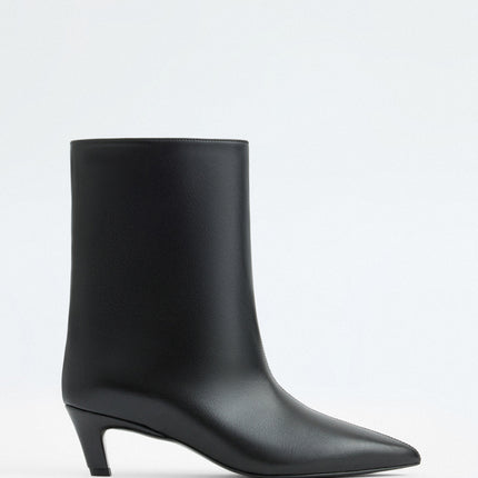 Farah Heel - Black
