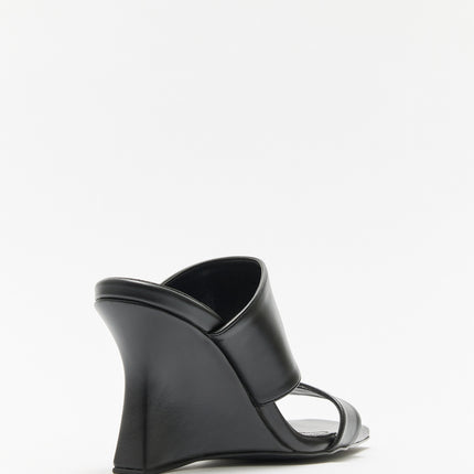 Sonya Sandal - Black