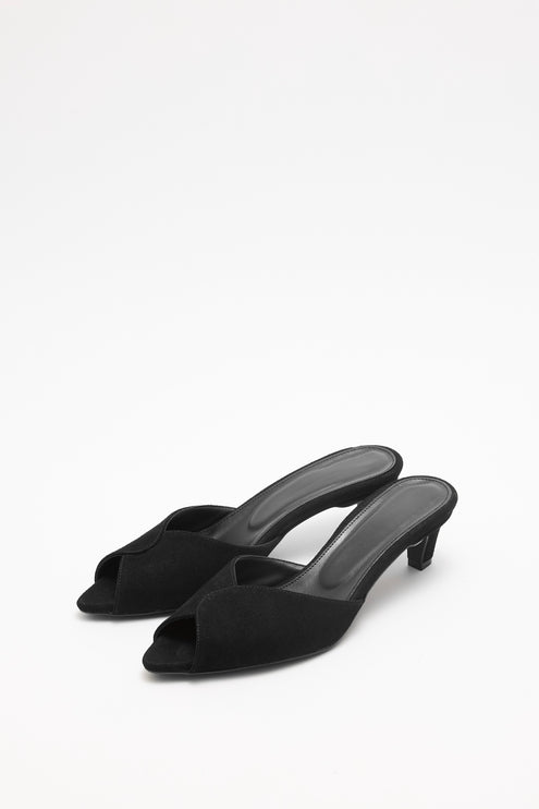 Nilly Sandal - Black
