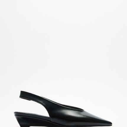 Sondos Babet - Black