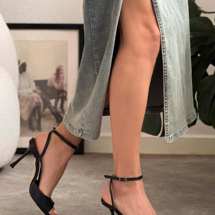 Tania Heel - Black