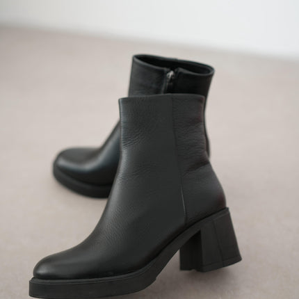 Owena boot - black