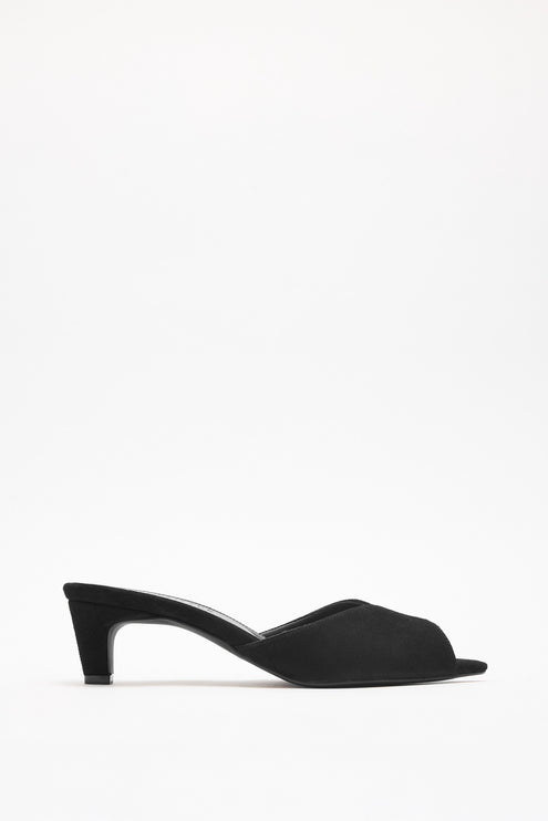 Nilly Sandal - Black