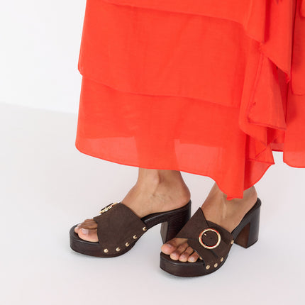 Suzan Heel - Brown