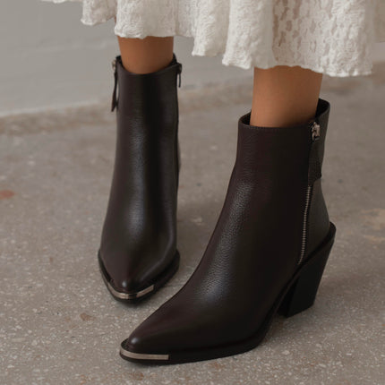 Devin Heel - Brown