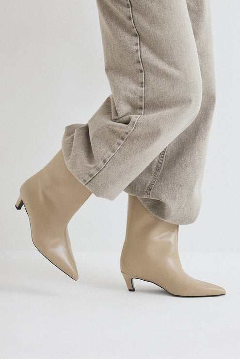 Farah Heel - Beige