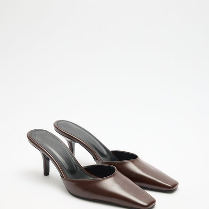 Sara Heel - Brown