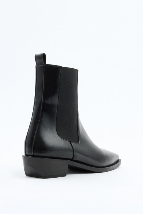 Fatima Boot - Black