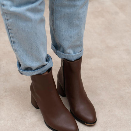 Toffy Boot - Coffee Brown