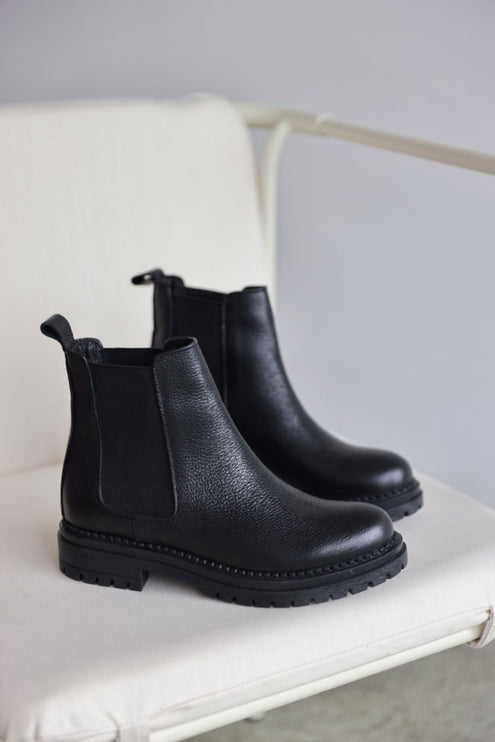 Whitney Boot - Black