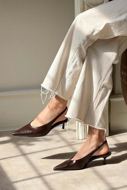 Melvin Heel - Brown