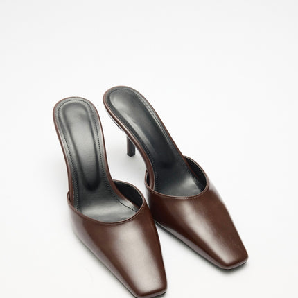 Sara Heel - Brown