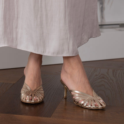 Hana Sandal - Gold