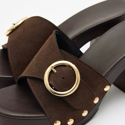 Suzan Heel - Brown