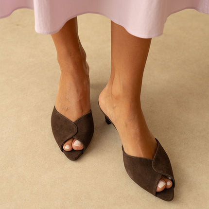 Nilly Sandal - Brown