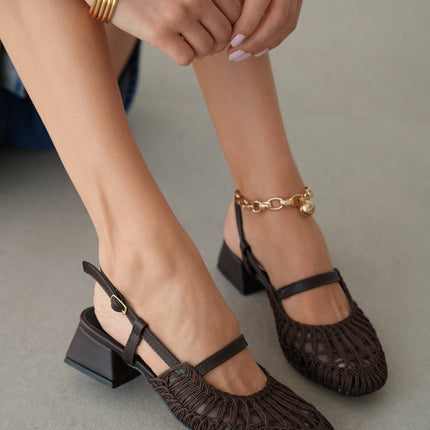 Yara Sandal - Brown
