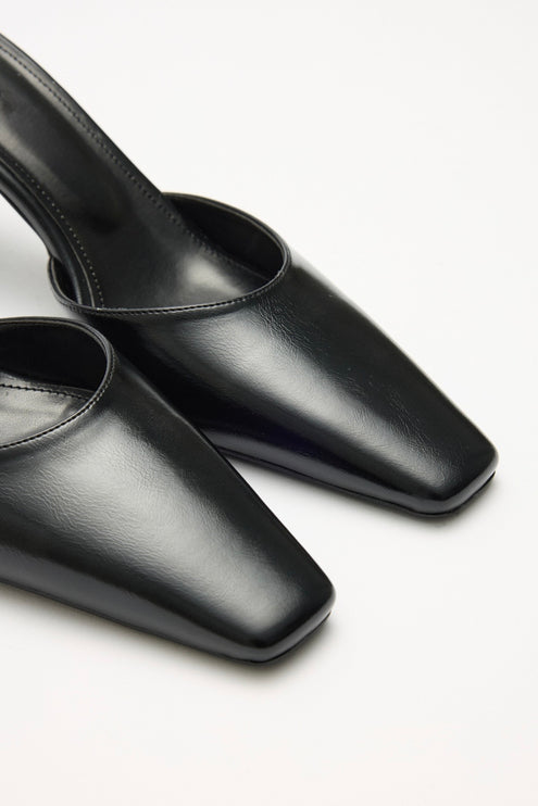 Sara Heel - Black