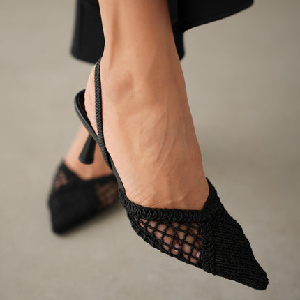 Sujood Heel - Black