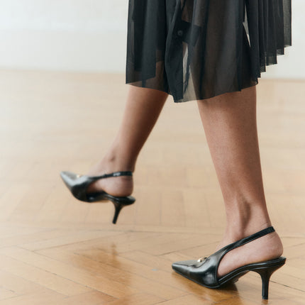 Tara Heel - Black