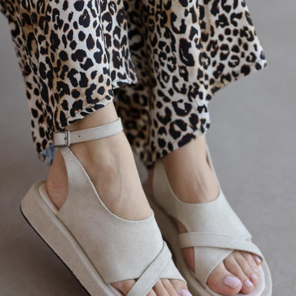 Amy Sandal - Beige