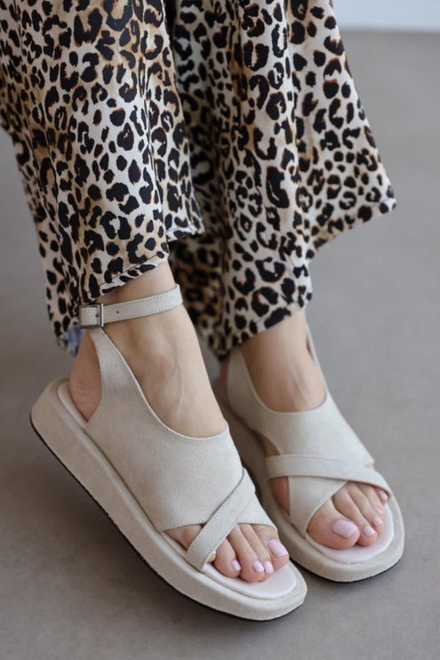 Amy Sandal - Beige