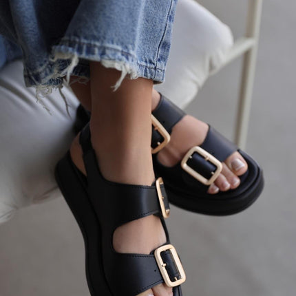 Luna Sandal  - black