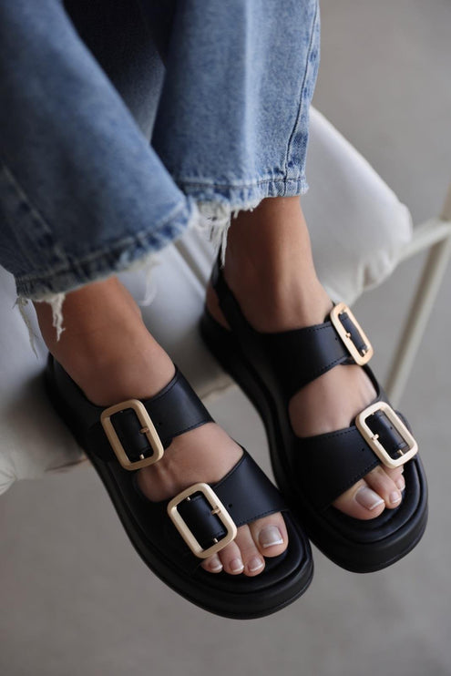 Luna Sandal  - black